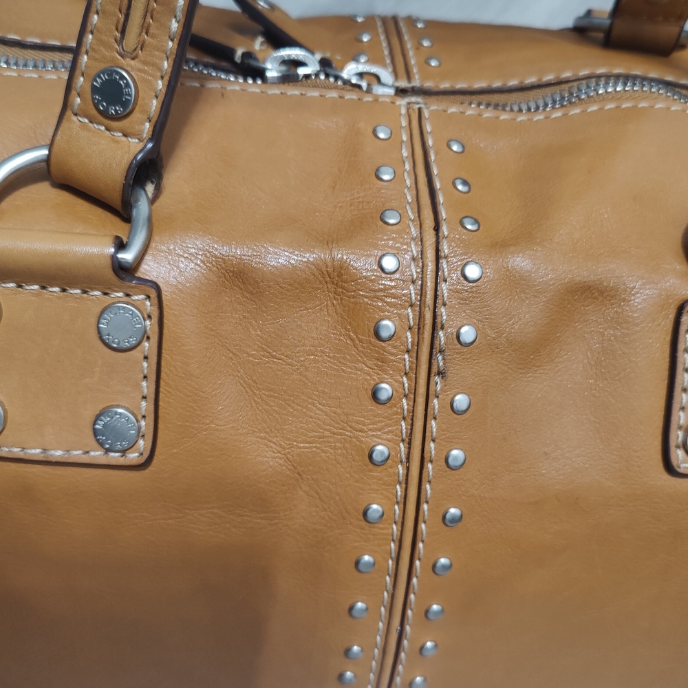🚫SOLD🚫Michael kors Astor Studded Weekender/Overnight/Duffel Bag/Satchel - Picture 10 of 14